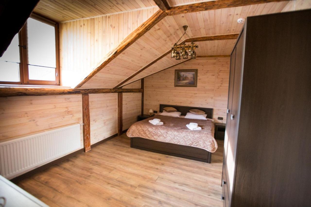Готель Бережани Extérieur photo